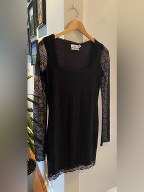 Robe élégante dentelle noir Twik (New) elegant lace black dress